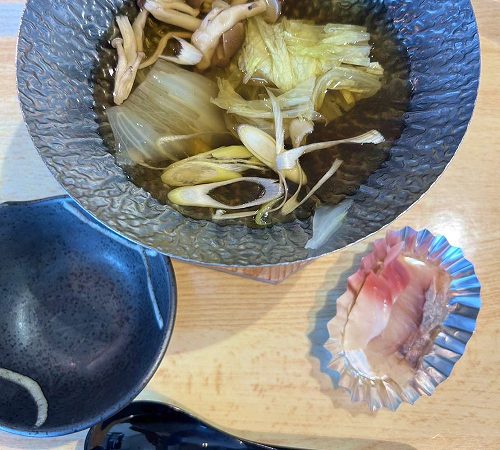 北海道産ホッキ＆クロソイの和風鍋写真